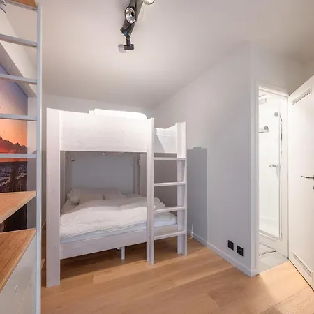 By Duinbergen דירה *